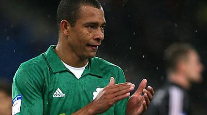 Αγγλικές «σειρήνες» για Ζιλμπέρτο Σίλβα;