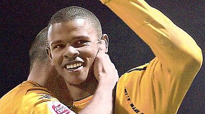 Ενα φλερτ που κατεληξε σε γάμο!