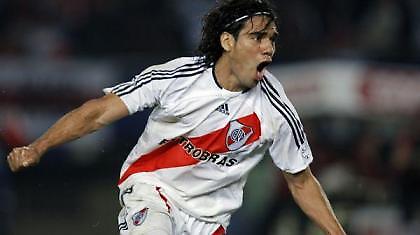 «Έκλεισαν» Φαλκάο οι «δράκοι»;