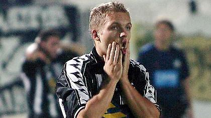 Καταγγέλλει ξυλοδαρμό και απειλές ο Μπικόφσκι!