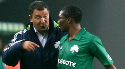 Τεν Κάτε: «Να μείνει ο Σιμάο…»