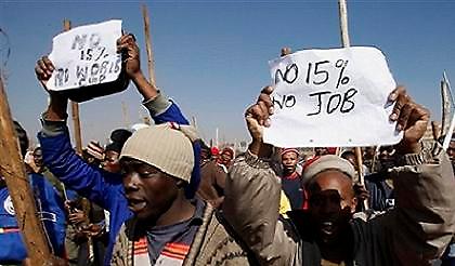 Έπιασαν ξανά δουλειά στη Ν.Αφρική