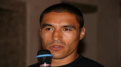 «Καλύτεροι στο γήπεδο και στα χαρτιά»