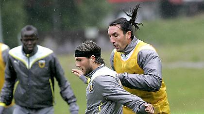 Διακοπές και μεταγραφές!