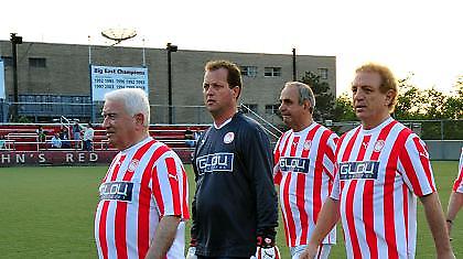 Φιλικό στην Αιγείρα για τους Βετεράνους του Ολυμπιακού