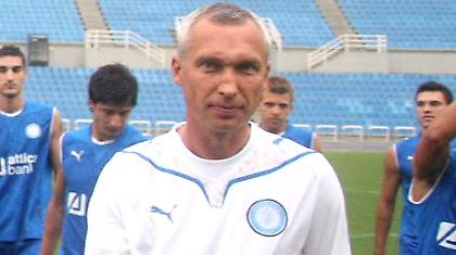 Προτάσοφ: «Στόχος η ζώνη του Europa League»