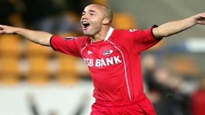 Υπέγραψε ο Ντε Ζέου