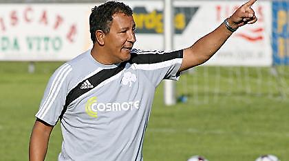 O κόουτς, ο Κατσουράνης και τέσσερα ερωτήματα