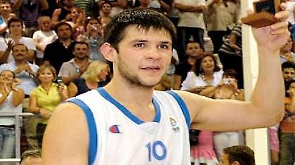 Παπανικολάου: «Μέγιστη τιμή η κλήση στην Ανδρών»