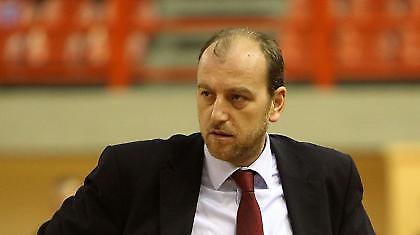 Τα «ηνία» στον Λιάγκα...