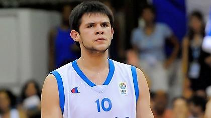 Παπανικολάου: «Με τιμάει το ενδιαφέρον, αλλά…»