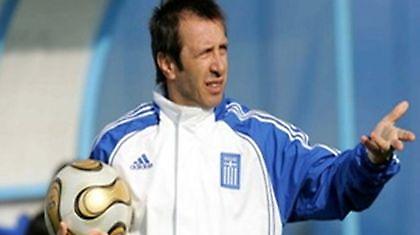 Πλιάτσικα και Λάμπρου κάλεσε ο Νιόπλιας