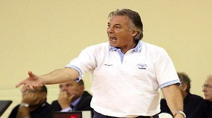 Μήπως χτυπάνε τα τηλέφωνα, τώρα, «στρατηγέ» μου;