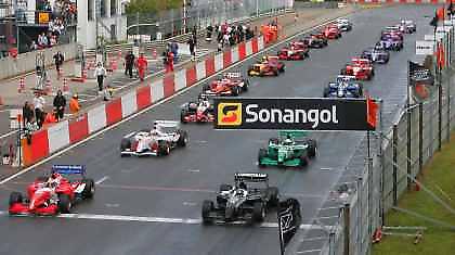 Η Superleague στο Ντόνιγκτον Παρκ