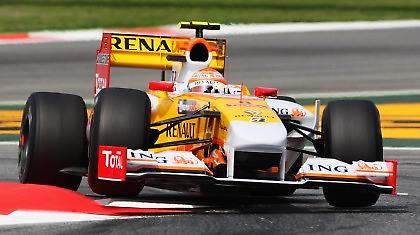 Η ισπανική ομοσπονδία υπέρ Αλόνσο - Renault