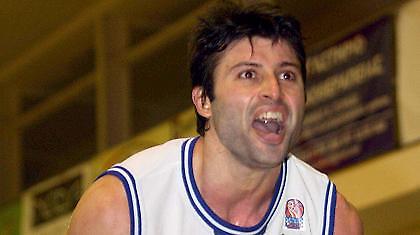 «Κλείνει» Καλλινικίδη η ΑΕΚ