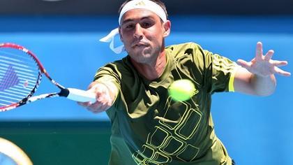 Ακάθεκτος ο Παγδατής