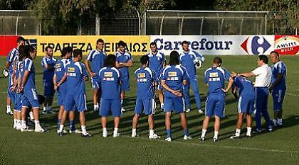 Ρεχάγκελ: «Δεν έχουν τελειώσει Δέλλας-Μπασινάς»