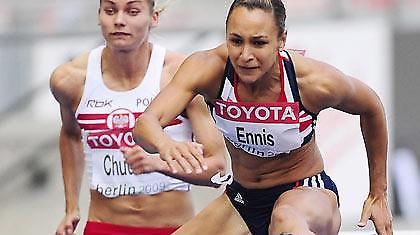 «Χρυσή» Ενις, 19η η Στρατάκη