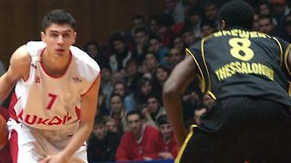 Α1: Ανακοίνωσε Μακ, παίρνει Στεφάνοφ η ΑΕΚ