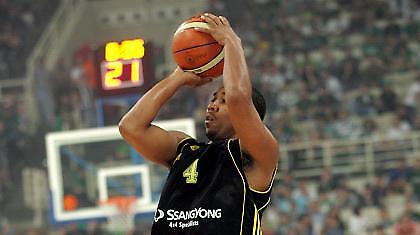 Α1: Φτάνουν οι ξένοι…