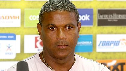 Μαζίνιο: «Μίνιμουμ... πεντάδα»