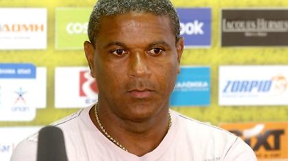 Μαζίνιο: «Θα παίξουμε χωρίς Αμπρέου και Χαβίτο»