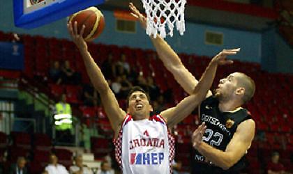 Νίκες για Κροατία και ΠΓΔΜ