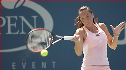 Εκτός Ντεμεντίεβα, Γιάνκοβιτς