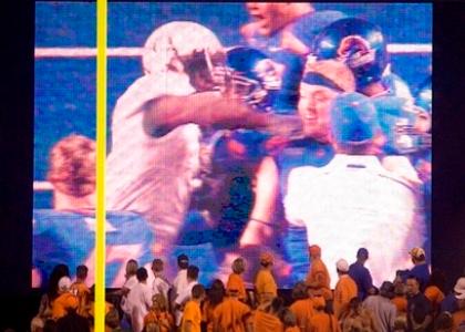 Ξύλο χωρίς σταματημό σε αγώνα ράγκμπι! (video)