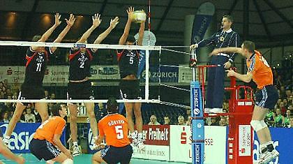 Εξασφάλισε την πρόκριση η Ρωσία, αναπτέρωσε τις ελπίδες της η Γαλλία