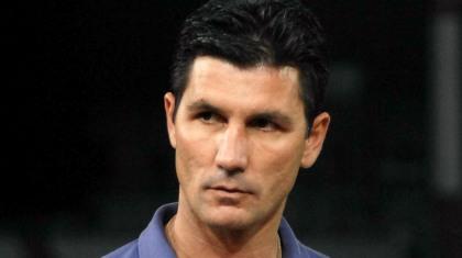 Ουζουνίδης: «Να κάτσουν σπίτια τους»