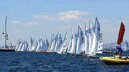 Σάρωσαν τα ελληνικά πανιά!