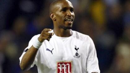 Χέσκεϊ: «Δεν θα παραπονεθώ αν παίξει ο Ντεφόε»