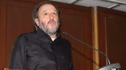 Χατζηχρήστος: «Θέλει το 51% ο Αθηνής»