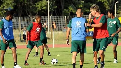 ΠΑΝΘΡΑΚΙΚΟΣ:  Προς αναζήτηση στόπερ