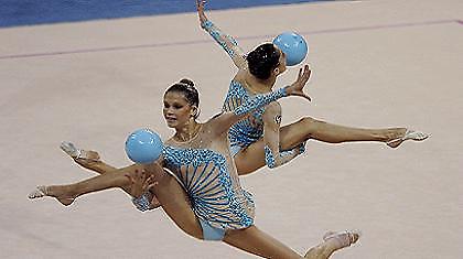 Εκτός μεταλλίων στο σύνθετο ατομικό