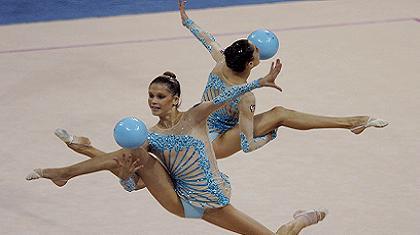 Εκτός μεταλλίων στο σύνθετο ατομικό