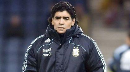 Μαραντόνα: «Είμαστε ακόμα ζωντανοί»