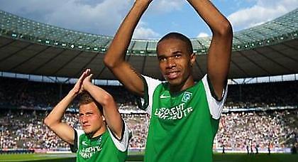 Γενέθλια με νέο συμβόλαιο για Νάλντο