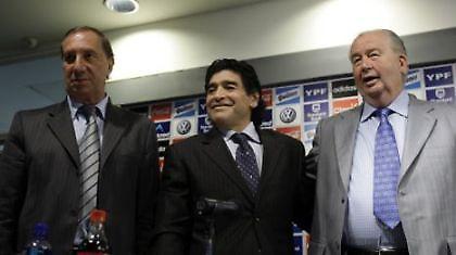 «Μόνο ο Χριστός μπορεί να αντικαταστήσει τον Μαραντόνα!»