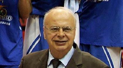 Βασιλακόπουλος: «Εξαίρεση στην κρίση οι αιώνιοι»