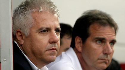 Παπακώστας: «Στόχος η παραμονή»