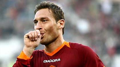 Τότι: «Σκέφτηκα να φύγω από τη Ρόμα»!