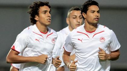 Θα σκυλιάσουν αυτοί οι δύο;