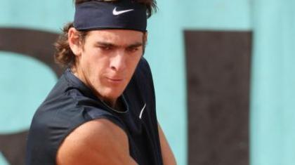 Σεμνός παρά τον θρίαμβο