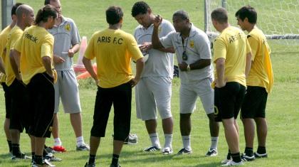 ΑΡΗΣ: «Δένει» τους παίκτες