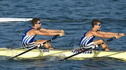 «Με το δεξί» στον τελικό δύο πληρώματα