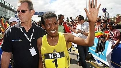 Πρωτιά χωρίς ρεκόρ για Γκεμπρεσελασιέ