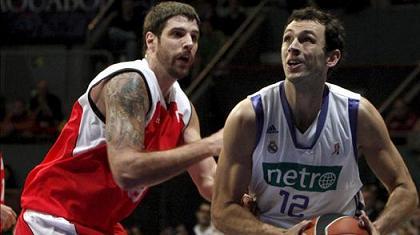 Μπαίνει στο χειρουργείο ο Βαν ντεν Σπίγκελ